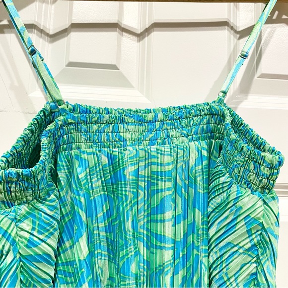 NWT Satin Cropped Plisse Tank Top Green Ziggy Zebra - Picture 6 of 10